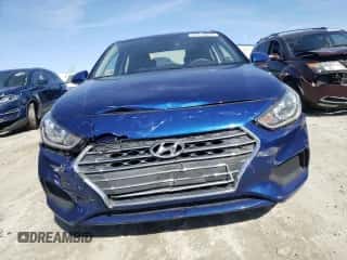 2019 Hyundai Accent SE with VIN 3KPC24A3XKE047277, listed as a Copart auction lot 41313613 with 40,528 mi miles and . Bid and sale history available at DreamBid. Image 5.