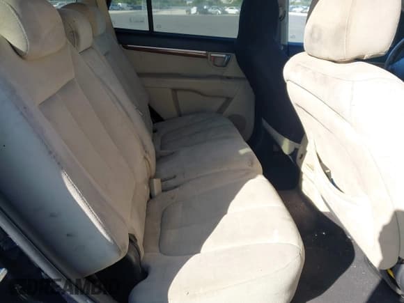 ✅ 2008 Hyundai Santa Fe GLS • VIN: 5NMSG13D38H209205 • Лот: 43652590. Опубликован ранее на IAAI с пробегом 156 104 миль. Бесплатный доступ к архиву аукционных продаж из США и подробный отчёт об истории автомобиля на DreamBid. Изображение 8.