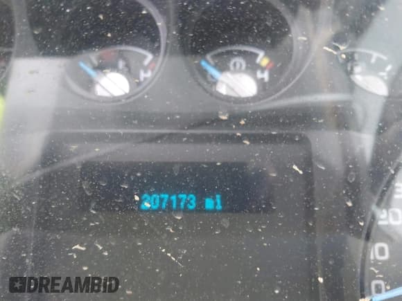 ✅ 2014 Ford F-250 XL • VIN: 1FT7X2A67EEA97829 • Lot: 42382968. Listed on IAAI with 207,173 mi. Free auction sales archive from the USA and detailed vehicle history report at DreamBid. Image 15.