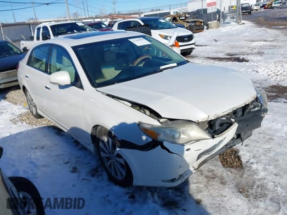 ✅ 2012 Toyota Avalon • VIN: 4T1BK3DB1CU467601 • Lot: 41309808. Wystawiony na IAAI z przebiegiem 227 894 mil. Bezpłatny archiwum sprzedaży aukcyjnych z USA i szczegółowy raport historii pojazdu na DreamBid. Zdjęcie 1.