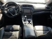 ✅ 2017 Nissan Maxima Platinum • VIN: 1N4AA6AP4HC444174 • Lot: 82112205. Listed on Copart with 100,785 mi. Free auction sales archive from the USA and detailed vehicle history report at DreamBid. Image 8.