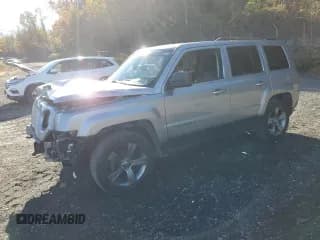 ✅ 2016 Jeep Patriot Sport SE • VIN: 1C4NJRBB8GD658397 • Lot: 87218005. Listed on Copart with 72,873 mi. Free auction sales archive from the USA and detailed vehicle history report at DreamBid. Image 1.