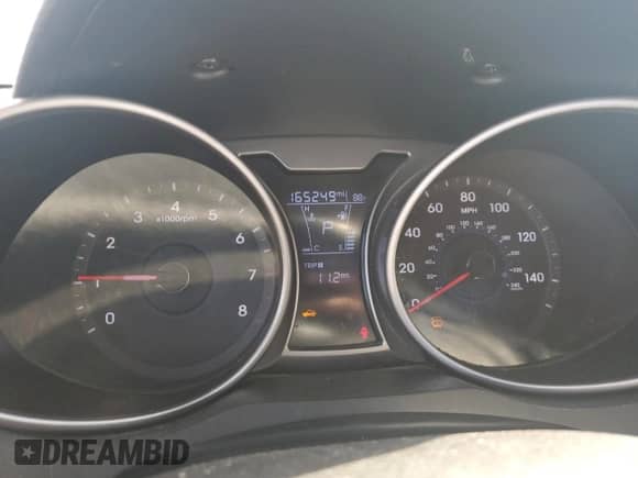 2017 Hyundai Veloster с VIN KMHTC6AD3HU308336, выставлен на аукционе Copart как лот 65843884 с пробегом 165 249 миль миль и Списание • Salvage title. История ставок и продаж доступна на DreamBid. Изображение 9.