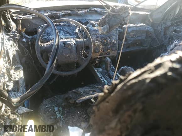 2009 Mercury Mariner с VIN 4M2CU81G09KJ14863, выставлен на аукционе Copart как лот 88419595 с пробегом Не указан миль и Списание • Salvage title. История ставок и продаж доступна на DreamBid. Изображение 8.