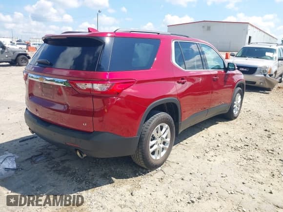✅ 2021 Chevrolet Traverse LT Cloth • VIN: 1GNERGKW0MJ156455 • Lot: 42593960. Listed on IAAI with 81,675 mi. Free auction sales archive from the USA and detailed vehicle history report at DreamBid. Image 4.