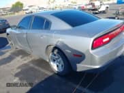 ✅ 2013 Dodge Charger Police • VIN: 2C3CDXAT6DH586230 • Lot: 43680354. Wystawiony na IAAI z przebiegiem 98 443 mil. Bezpłatny archiwum sprzedaży aukcyjnych z USA i szczegółowy raport historii pojazdu na DreamBid. Zdjęcie 3.