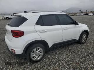 ✅ 2020 Hyundai Venue SEL • VIN: KMHRC8A3XLU040343 • Lot: 48562075. Wystawiony na Copart z przebiegiem 108 929 mil. Bezpłatny archiwum sprzedaży aukcyjnych z USA i szczegółowy raport historii pojazdu na DreamBid. Zdjęcie 3.