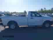 2016 Ram 1500 Tradesman z VIN 3C6JR6DG5GG239657, wystawiony jako IAAI lot #42068193 z przebiegiem 161 465 mil mil oraz . Historia ofert i sprzedaży dostępna na DreamBid. Obrazek 13.