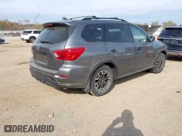 ✅ 2019 Nissan Pathfinder SL • VIN: 5N1DR2MNXKC619355 • Лот: 40784413. Опубликован ранее на IAAI с пробегом 113 287 миль. Бесплатный доступ к архиву аукционных продаж из США и подробный отчёт об истории автомобиля на DreamBid. Изображение 4.