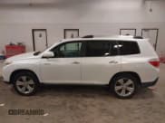 ✅ 2012 Toyota Highlander Limited • VIN: 5TDDK3EH1CS157064 • Lot: 43713808. Listed on IAAI with 166,092 mi. Free auction sales archive from the USA and detailed vehicle history report at DreamBid. Image 14.