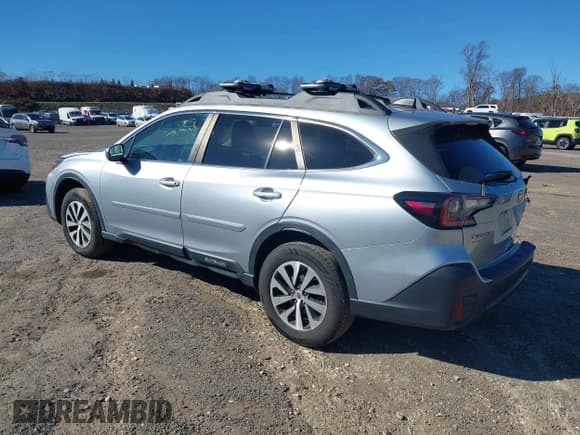 ✅ 2021 Subaru Outback Premium • VIN: 4S4BTADC6M3168865 • Lot: 43601243. Listed on IAAI with 115,697 mi. Free auction sales archive from the USA and detailed vehicle history report at DreamBid. Image 3.