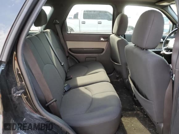 ✅ 2010 Mercury Mariner • VIN: 4M2CN8BG5AKJ06256 • Lot: 48953235. Listed on Copart with 145,958 mi. Free auction sales archive from the USA and detailed vehicle history report at DreamBid. Image 10.