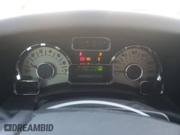 ✅ 2013 Ford Expedition Max XLT • VIN: 1FMJK1H59DEF54582 • Lot: 90952095. Listed on Copart with 171,582 mi. Free auction sales archive from the USA and detailed vehicle history report at DreamBid. Image 9.