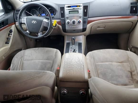 2010 Hyundai Veracruz GLS с VIN KM8NU4CCXAU103357, выставлен на аукционе Copart как лот 42047715 с пробегом 227 326 миль миль и Списание • Salvage title. История ставок и продаж доступна на DreamBid. Изображение 8.