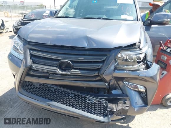 ✅ 2019 Lexus GX 460 • VIN: JTJBM7FX6K5210650 • Лот: 42979700. Опубликован ранее на IAAI с пробегом 109 598 миль. Бесплатный доступ к архиву аукционных продаж из США и подробный отчёт об истории автомобиля на DreamBid. Изображение 6.