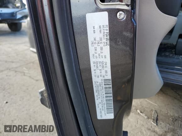 ✅ 2016 Dodge Grand Caravan SXT • VIN: 2C4RDGCG3GR169135 • Лот: 91284005. Опубликован ранее на Copart с пробегом 194 602 миль. Бесплатный доступ к архиву аукционных продаж из США и подробный отчёт об истории автомобиля на DreamBid. Изображение 13.