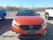✅ 2015 Hyundai Sonata Sport • VIN: 5NPE34AB3FH129673 • Lot: 43652193. Wystawiony na IAAI z przebiegiem 134 769 mil. Bezpłatny archiwum sprzedaży aukcyjnych z USA i szczegółowy raport historii pojazdu na DreamBid. Zdjęcie 6.