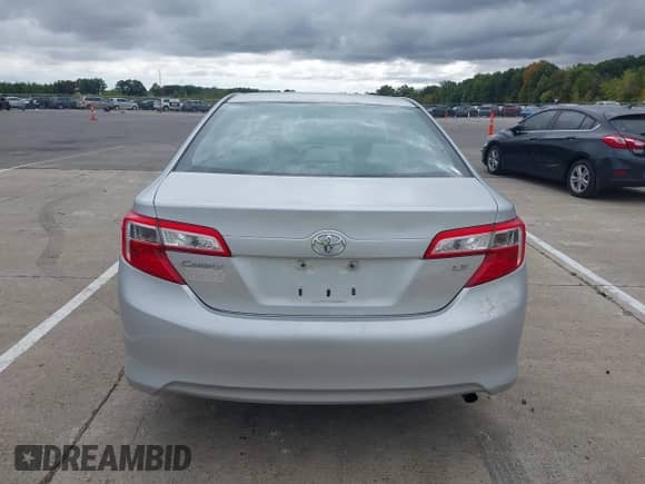 2012 Toyota Camry LE с VIN 4T1BF1FK0CU012051, выставлен на аукционе IAAI как лот 43401191 с пробегом 200 698 миль миль и . История ставок и продаж доступна на DreamBid. Изображение 16.