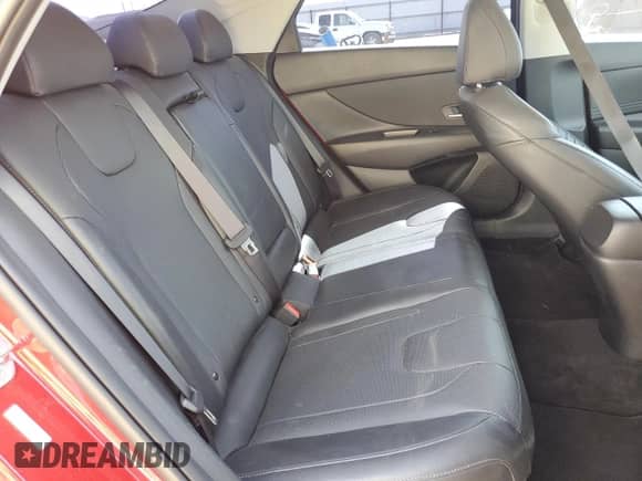 2023 Hyundai Elantra Limited z VIN KMHLN4AJ7PU036120, wystawiony jako Copart lot #84037285 z przebiegiem 55 417 mil mil oraz Szkoda całkowita • Salvage title. Historia ofert i sprzedaży dostępna na DreamBid. Obrazek 10.