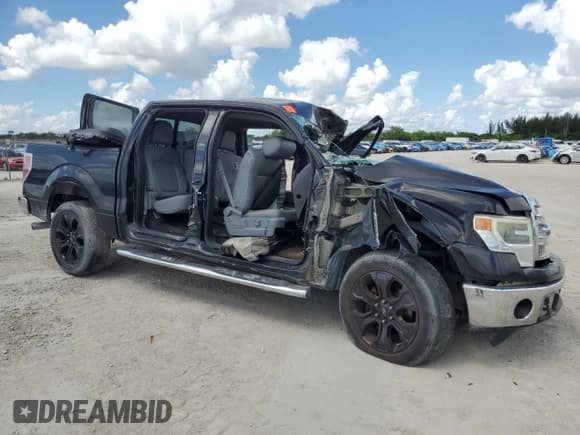 ✅ 2014 Ford F-150 XLT • VIN: 1FTFW1CF2EFA24500 • Лот: 84165725. Опубликован ранее на Copart с пробегом Не указан. Бесплатный доступ к архиву аукционных продаж из США и подробный отчёт об истории автомобиля на DreamBid. Изображение 4.