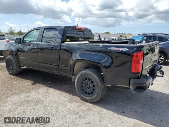 ✅ 2021 Chevrolet Colorado 4WD LT • VIN: 1GCGTCEN4M1142105 • Лот: 61189554. Опубликован ранее на Copart с пробегом 18 272 миль. Бесплатный доступ к архиву аукционных продаж из США и подробный отчёт об истории автомобиля на DreamBid. Изображение 2.