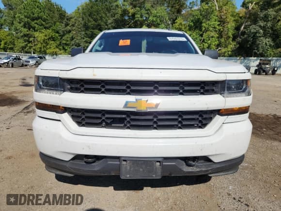 ✅ 2018 Chevrolet Silverado 1500 Custom • VIN: 3GCUKPEC6JG552963 • Lot: 84563315. Listed on Copart with 188,143 mi. Free auction sales archive from the USA and detailed vehicle history report at DreamBid. Image 5.