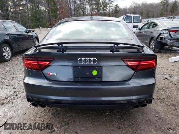 ✅ 2017 Audi S7 Premium Plus • VIN: WAUWFAFC8HN025921 • Lot: 72659782. Listed on Copart with 18,315 mi. Free auction sales archive from the USA and detailed vehicle history report at DreamBid. Image 6.