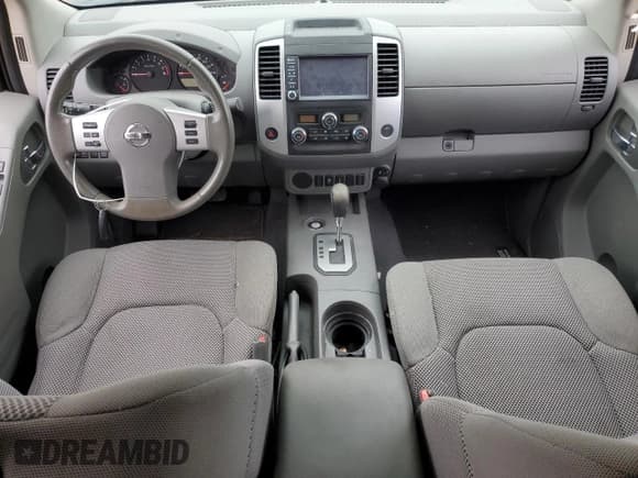 ✅ 2020 Nissan Frontier S • VIN: 1N6ED0EA6LN715090 • Lot: 46193545. Wystawiony na Copart z przebiegiem 57 848 mil. Bezpłatny archiwum sprzedaży aukcyjnych z USA i szczegółowy raport historii pojazdu na DreamBid. Zdjęcie 8.