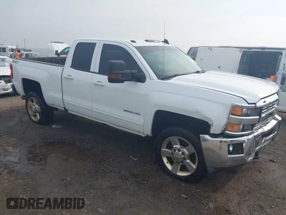 ✅ 2019 Chevrolet Silverado 2500HD LT • VIN: 2GC2KSEG1K1235759 • Lot: 43194918. Listed on IAAI with 139,856 mi. Free auction sales archive from the USA and detailed vehicle history report at DreamBid. Image 1.