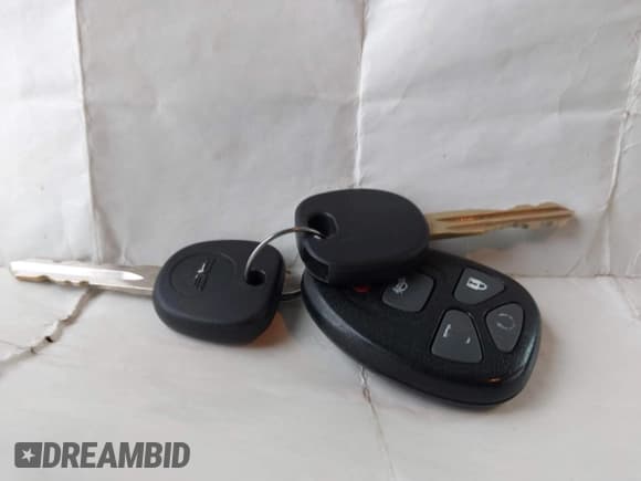 ✅ 2010 GMC Yukon XL SLT • VIN: 1GKUKKE36AR212266 • Lot: 43509651. Wystawiony na IAAI z przebiegiem 250 143 mil. Bezpłatny archiwum sprzedaży aukcyjnych z USA i szczegółowy raport historii pojazdu na DreamBid. Zdjęcie 11.