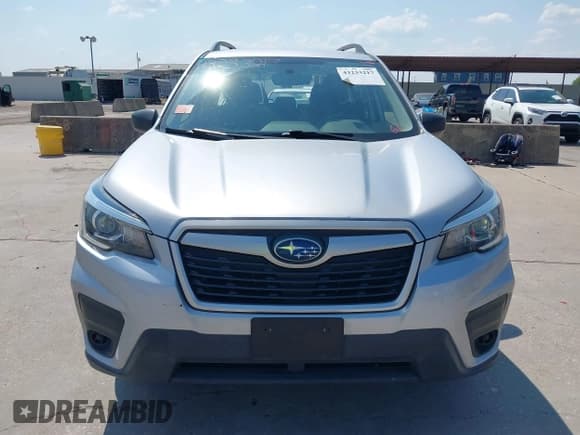 ✅ 2020 Subaru Forester • VIN: JF2SKADCXLH409112 • Lot: 43233217. Wystawiony na IAAI z przebiegiem 70 476 mil. Bezpłatny archiwum sprzedaży aukcyjnych z USA i szczegółowy raport historii pojazdu na DreamBid. Zdjęcie 12.