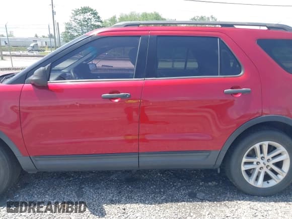 ✅ 2015 Ford Explorer • VIN: 1FM5K7B82FGC21865 • Лот: 42206874. Опубликован ранее на IAAI с пробегом 120 124 миль. Бесплатный доступ к архиву аукционных продаж из США и подробный отчёт об истории автомобиля на DreamBid. Изображение 14.