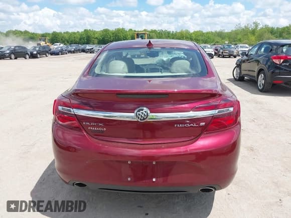 ✅ 2017 Buick Regal Sport Touring • VIN: 2G4GL5EX6H9124876 • Lot: 42234781. Listed on IAAI with 145,629 mi. Free auction sales archive from the USA and detailed vehicle history report at DreamBid. Image 16.
