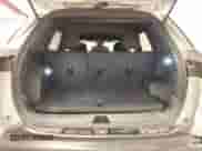 2025 Chevrolet Equinox AWD LT с VIN 3GNAXPEG7SL148304, выставлен на аукционе IAAI как лот 41880558 с пробегом 4 501 миль миль и . История ставок и продаж доступна на DreamBid. Изображение 18.