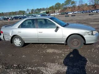✅ 2000 Toyota Camry CE • VIN: 4T1BG22K7YU013665 • Lot: 43825542. Listed on IAAI with 100,353 mi. Free auction sales archive from the USA and detailed vehicle history report at DreamBid. Image 6.