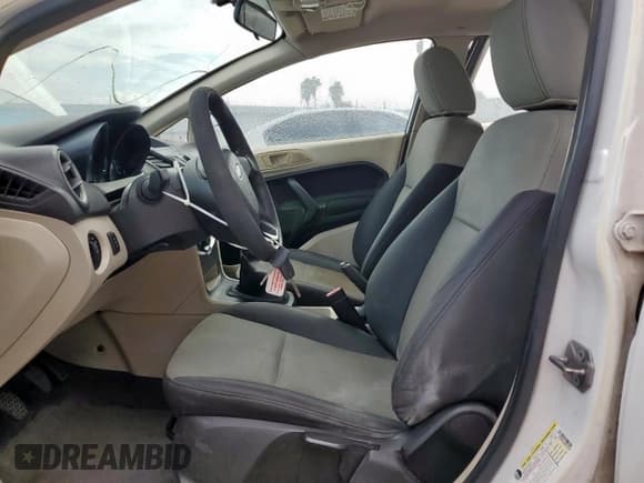 ✅ 2012 Ford Fiesta S • VIN: 3FADP4AJ2CM187180 • Lot: 85654235. Listed on Copart with 66,269 mi. Free auction sales archive from the USA and detailed vehicle history report at DreamBid. Image 7.