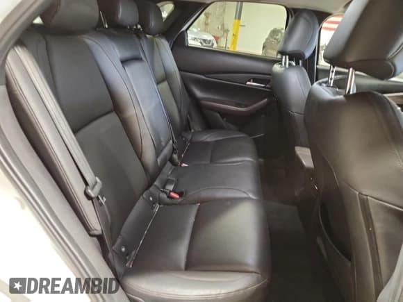 ✅ 2022 Mazda CX-30 S Premium • VIN: 3MVDMBDL2NM401560 • Lot: 91475235. Wystawiony na Copart z przebiegiem 53 745 mil. Bezpłatny archiwum sprzedaży aukcyjnych z USA i szczegółowy raport historii pojazdu na DreamBid. Zdjęcie 11.