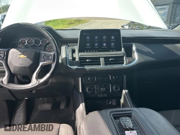 ✅ 2021 Chevrolet Suburban LS • VIN: 1GNSCBKD7MR301059 • Лот: 77436554. Опубликован ранее на Copart с пробегом 54 279 миль. Бесплатный доступ к архиву аукционных продаж из США и подробный отчёт об истории автомобиля на DreamBid. Изображение 9.