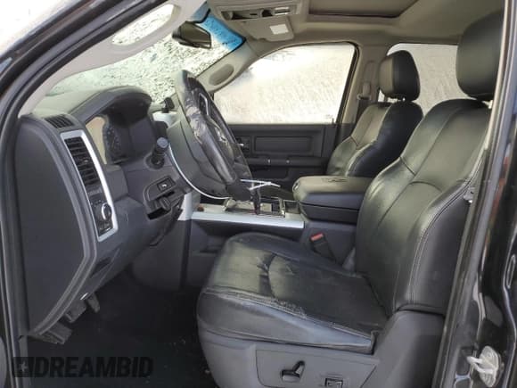 ✅ 2009 Dodge 1500 SLT • VIN: 1D3HV13T19S751651 • Lot: 87708945. Wystawiony na Copart z przebiegiem 201 887 mil. Bezpłatny archiwum sprzedaży aukcyjnych z USA i szczegółowy raport historii pojazdu na DreamBid. Zdjęcie 7.