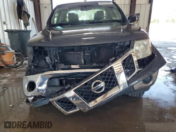 ✅ 2011 Nissan Frontier SL • VIN: 1N6AD0FV0BC410212 • Лот: 69442095. Опубликован ранее на Copart с пробегом 130 091 миль. Бесплатный доступ к архиву аукционных продаж из США и подробный отчёт об истории автомобиля на DreamBid. Изображение 5.