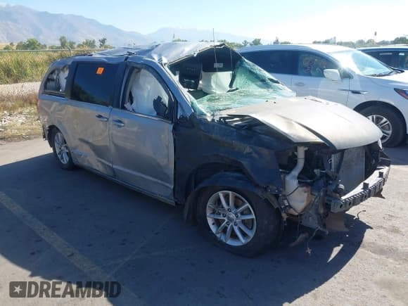 ✅ 2018 Dodge Grand Caravan SXT • VIN: 2C4RDGCG7JR192392 • Lot: 43388260. Wystawiony na IAAI z przebiegiem Nie podano. Bezpłatny archiwum sprzedaży aukcyjnych z USA i szczegółowy raport historii pojazdu na DreamBid. Zdjęcie 1.