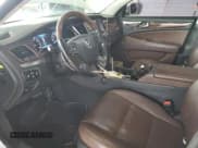 ✅ 2015 Hyundai Equus Signature • VIN: KMHGH4JH6FU093395 • Lot: 81837505. Listed on Copart with 155,745 mi. Free auction sales archive from the USA and detailed vehicle history report at DreamBid. Image 7.