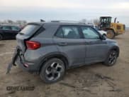 ✅ 2021 Hyundai Venue SEL • VIN: KMHRC8A35MU103169 • Lot: 42634855. Wystawiony na Copart z przebiegiem 22 671 mil. Bezpłatny archiwum sprzedaży aukcyjnych z USA i szczegółowy raport historii pojazdu na DreamBid. Zdjęcie 3.