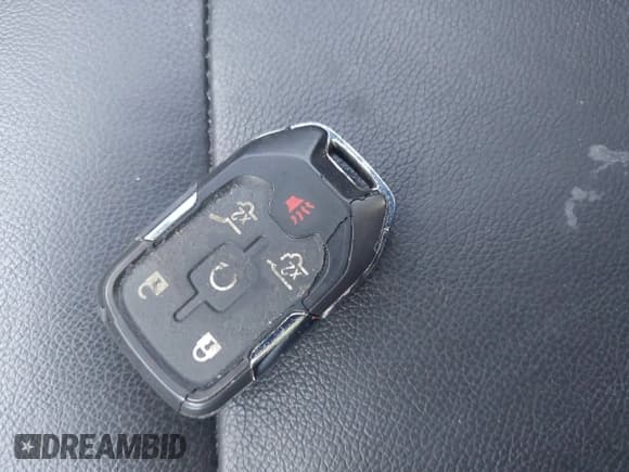 ✅ 2019 Chevrolet Tahoe LT • VIN: 1GNSKBKC4KR391312 • Lot: 42128582. Listed on IAAI with 64,543 mi. Free auction sales archive from the USA and detailed vehicle history report at DreamBid. Image 11.