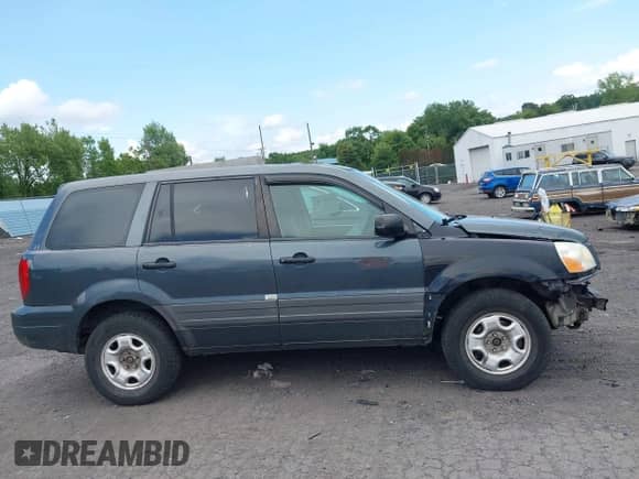 2003 Honda Pilot LX with VIN 2HKYF18173H544653, listed as a IAAI auction lot 42687162 with 258,132 mi miles and . Bid and sale history available at DreamBid. Image 13.
