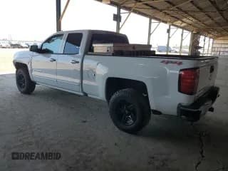 ✅ 2016 Chevrolet Silverado 1500 LT • VIN: 1GCVKREH9GZ418842 • Лот: 62131754. Опубликован ранее на Copart с пробегом 121 975 миль. Бесплатный доступ к архиву аукционных продаж из США и подробный отчёт об истории автомобиля на DreamBid. Изображение 2.