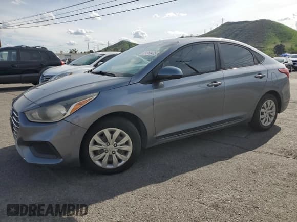 ✅ 2019 Hyundai Accent SE • VIN: 3KPC24A3XKE047490 • Лот: 51366405. Опубликован ранее на Copart с пробегом 150 980 миль. Бесплатный доступ к архиву аукционных продаж из США и подробный отчёт об истории автомобиля на DreamBid. Изображение 1.