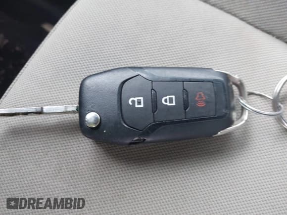 ✅ 2019 Ford EcoSport S • VIN: MAJ6S3FL7KC281079 • Лот: 43655030. Опубликован ранее на IAAI с пробегом 79 436 миль. Бесплатный доступ к архиву аукционных продаж из США и подробный отчёт об истории автомобиля на DreamBid. Изображение 11.