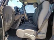 ✅ 2007 Jeep Wrangler X • VIN: 1J4GA39107L117623 • Лот: 65792685. Опубликован ранее на Copart с пробегом 128 893 миль. Бесплатный доступ к архиву аукционных продаж из США и подробный отчёт об истории автомобиля на DreamBid. Изображение 7.