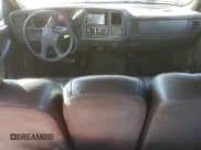 ✅ 2007 GMC Sierra 1500 • VIN: 1GTHC29D97E170284 • Лот: 46912175. Опубликован ранее на Copart с пробегом 328 374 миль. Бесплатный доступ к архиву аукционных продаж из США и подробный отчёт об истории автомобиля на DreamBid. Изображение 8.